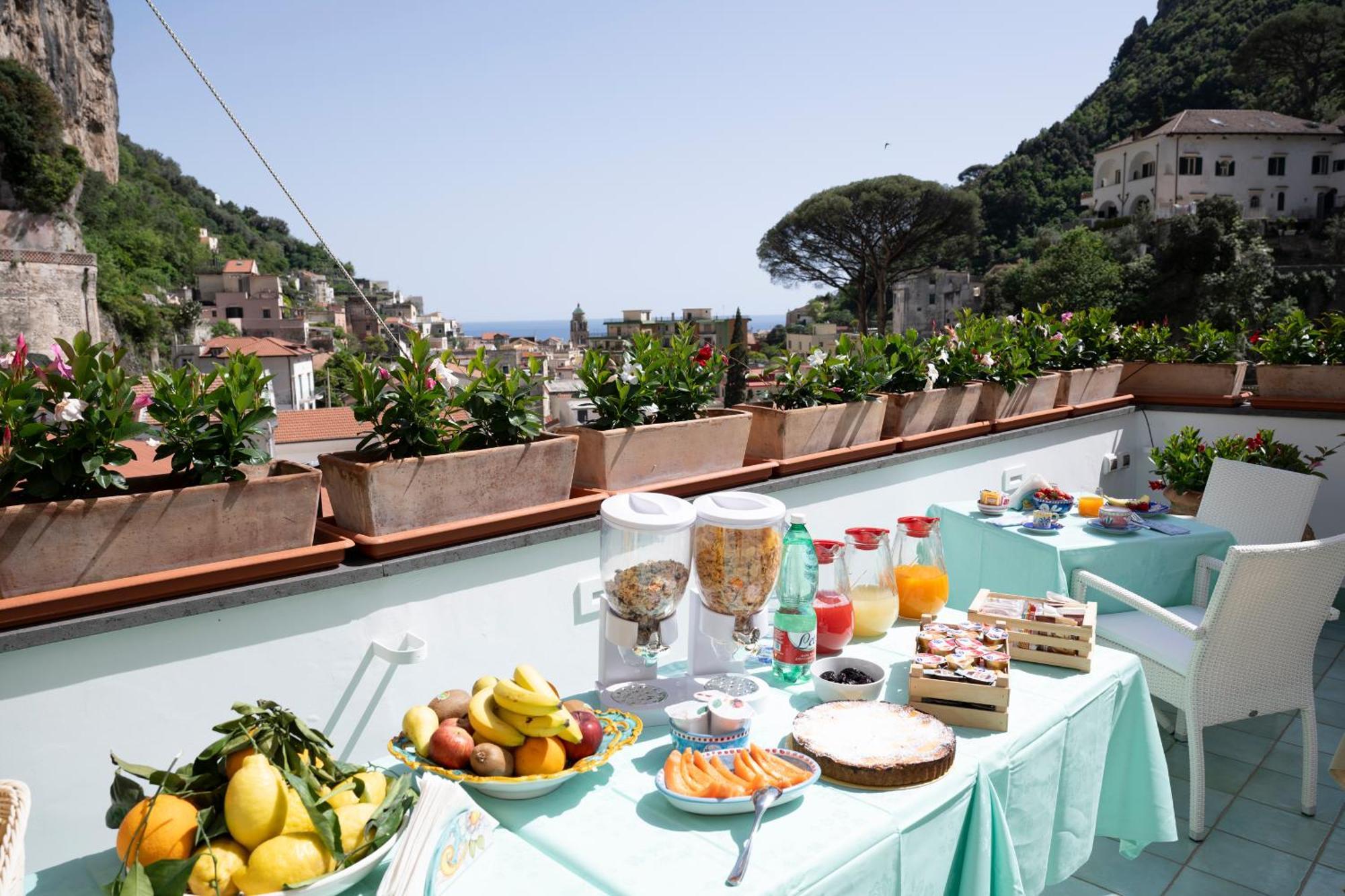 Valle D'Amalfi Suites Ngoại thất bức ảnh