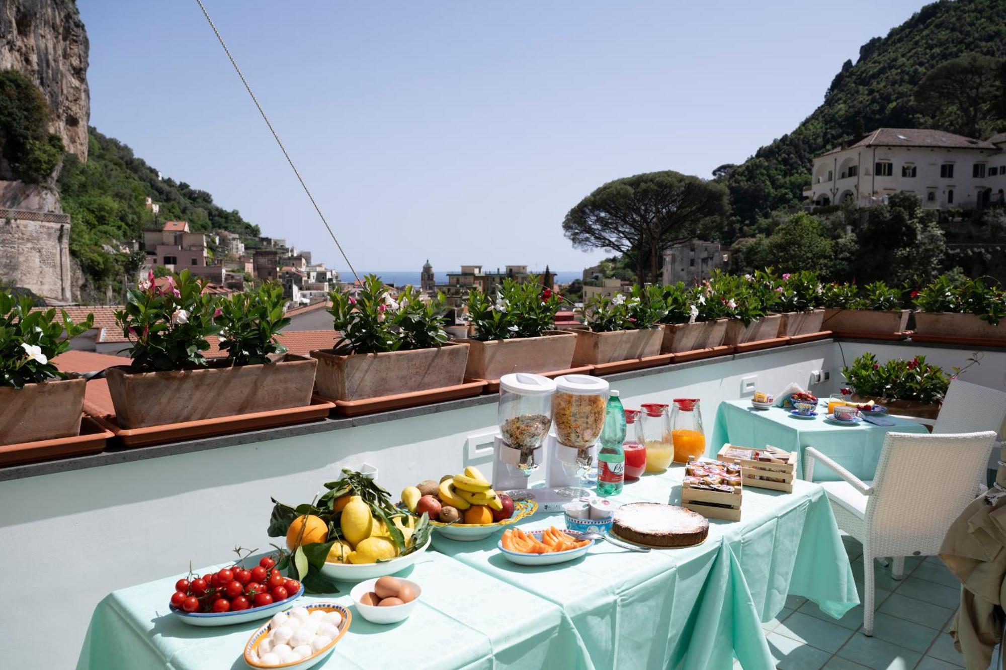 Valle D'Amalfi Suites Ngoại thất bức ảnh